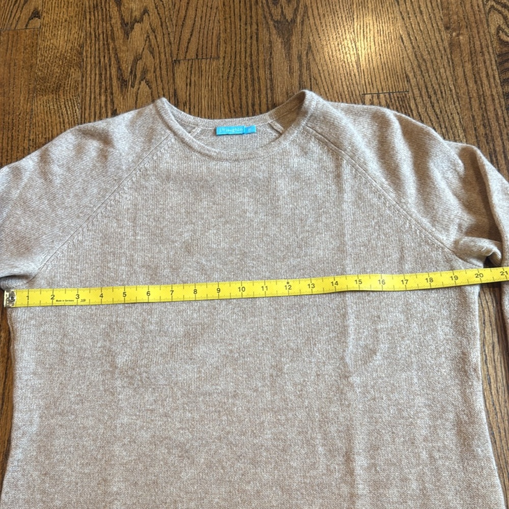 J. McLaughlin Jamey Tan Crew Neck Cashmere Sweater with Button Sleeve Accents M - Picture 9 of 11